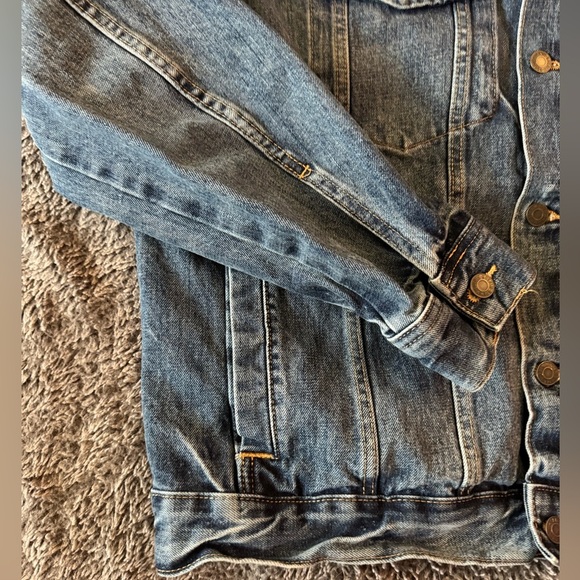 H & M Men’s Jean Jacket - Picture 16 of 16